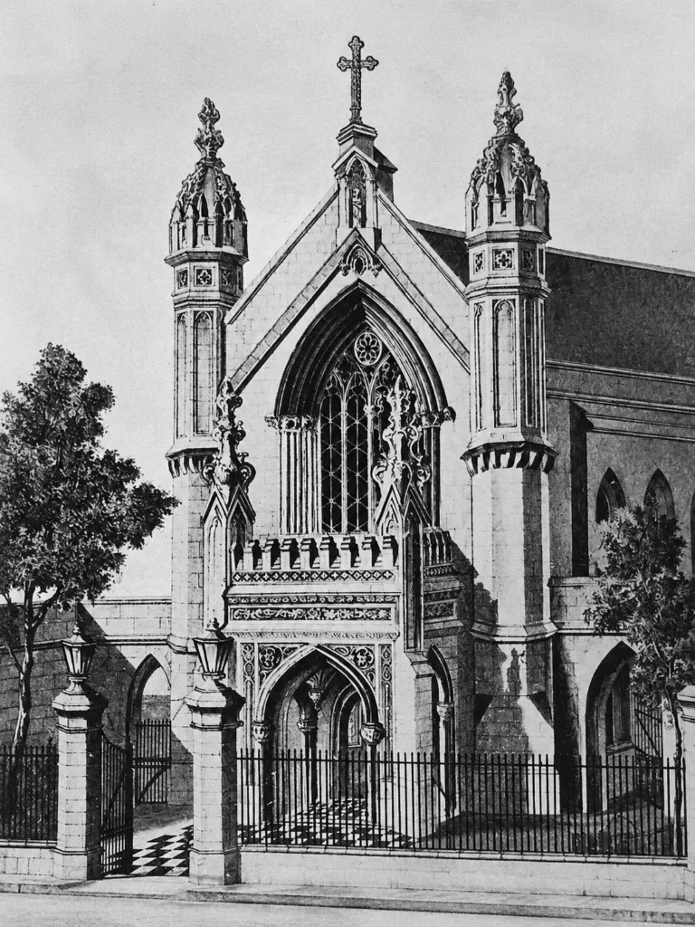 El templo evangélico alemán de la calle Esmeralda, proyectado por el arquitecto inglés Edward Taylor